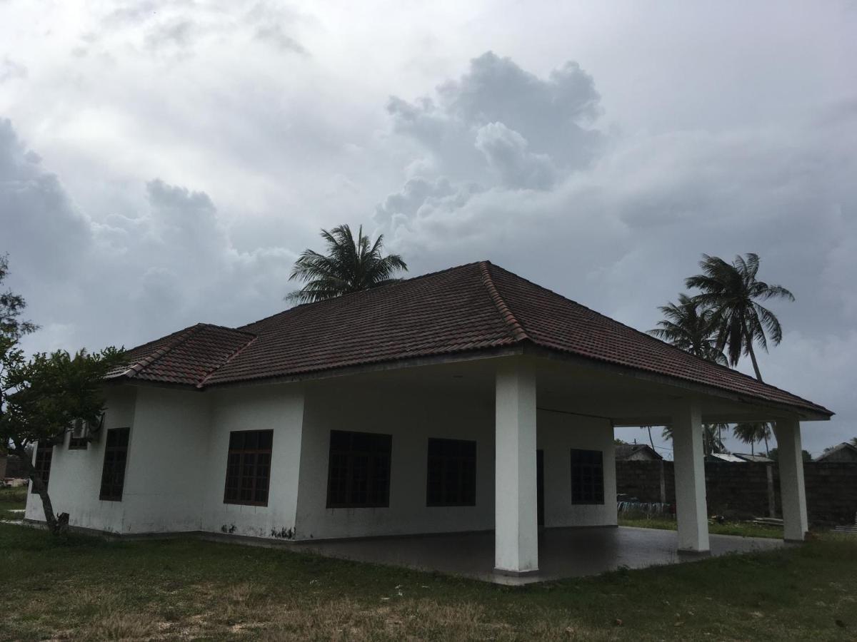 Spot On 89661 Dee Wana Resort 2 Pasir Puteh Luaran gambar